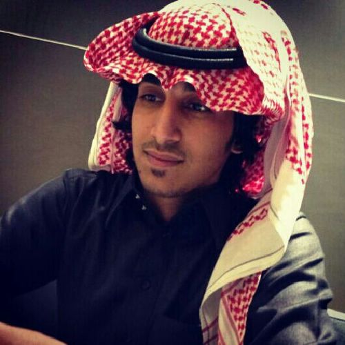 Student at the University of Hail .. I love video games ..