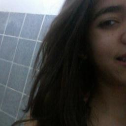 Queria ter a certeza de que apesar de minhas renúncias e loucuras,
alguém me valoriza pelo que sou, não pelo que tenho... :)))