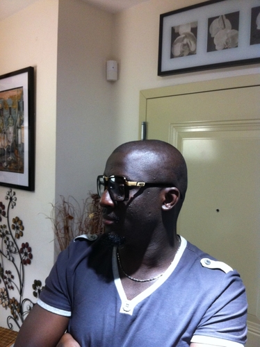 vatoskamara's profile picture. 