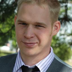 Loganhnry's profile picture. 