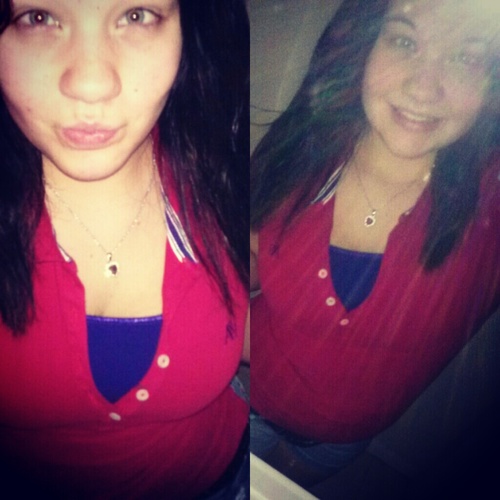 BBs098654's profile picture. Floridaaa3
*14yearsOld(:
*8th grade year(:
*In a relationship since 02.05.12(:
-You follow , I follow 3