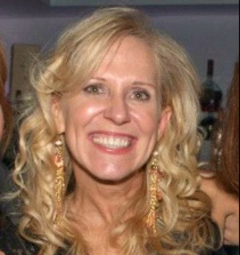 pammyomurphy's profile picture. Smile, count your blessings, and be happy!