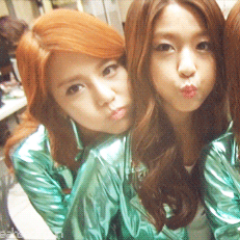 Miembro de AOA~! 93LINE. @AOA__Choaya90 @AOA__Yunaria92 @Minahkwon2 @AOA_Chanmi97 @JiminelShin