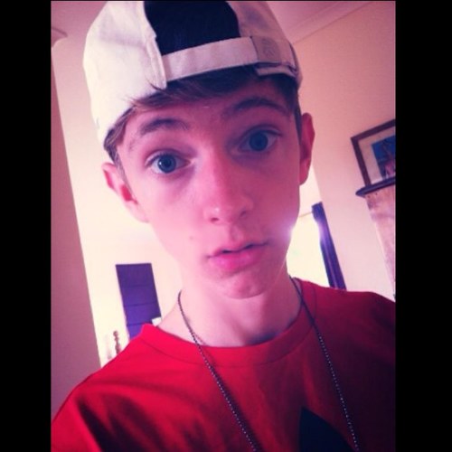 Backup account of @TheAmazinAaron