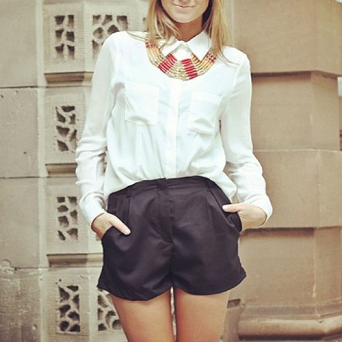 Hey pals! Check at our newest trends on @estherboutique !! Check out my kik as well!