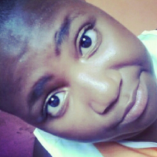 hello my name is Jhonatan Birth I just going to here to talk if you follow me I'll follow back