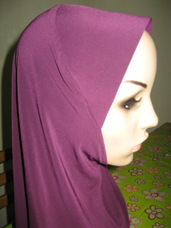 teraqis's profile picture. Ladies, update me for pretty, trendy shawls !!