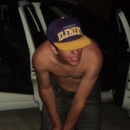 Jeeeeef.. Conta smp cum eu, te adoro demais ô praguinha Chataaa aushausaushash Tu ta se tornando um super amigo pra eu  bju te adoro pa k7 guuri / @naninha aq