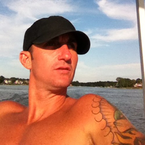 jlbeard78's profile picture. RN father sports enthusiast building the life I want