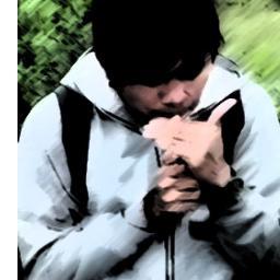 Good listening /  Football addict / Master of PES /  Drumm player / Rock music / Bavarian Indonesia