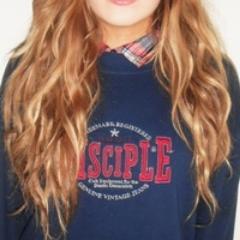 simplescarlett's profile picture. ι нave an oвѕeѕѕιon wιтн logan lerмan.