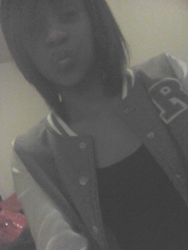 this will be her babe @Mariee_Cold doing her bio well hit are following button but fuck w l her .. iiLoveyouu boo!