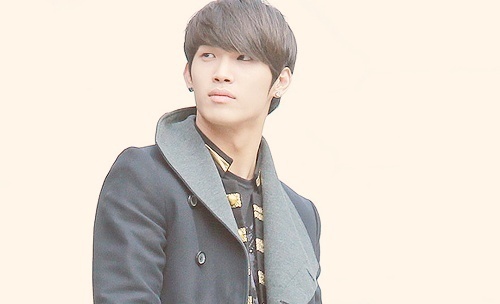 • @JYPSG_RPs • BTOB's Lead Vocalist Lim Hyun Sik • 92L • @OFFICIALBTOB • work at @CubeEntRP • Appanya JYPSG_Lauren x3 •