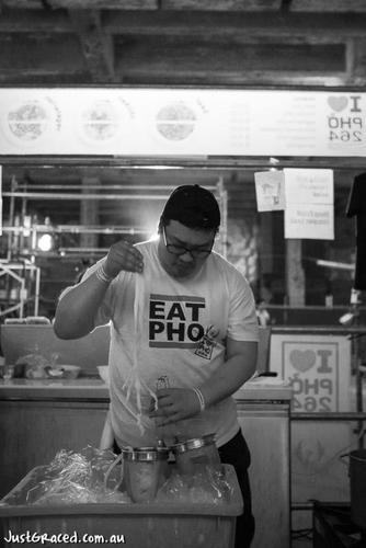 That pho shop guy 베트남국수 사나이 ㅋㅋㅋ ^_^ Richmond academy of soup (PHO chapter) instagram @hungphokinglo @ilovepho264 #ilovepho264
