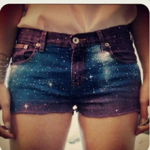 jstthtgrl's profile picture. Boo, you whore.