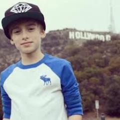 im a huge fan of johnnyOsings he is number 1