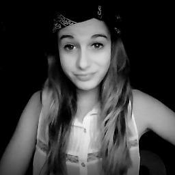 LouiseHufnagel's profile picture. Oui je sais, je craque pour Justin, mais il est tout mignon :3