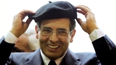 Futuro Primeiro-Ministro de Portugal. Tratem-me por Tó Zé. Os portugueses conhecem-me.