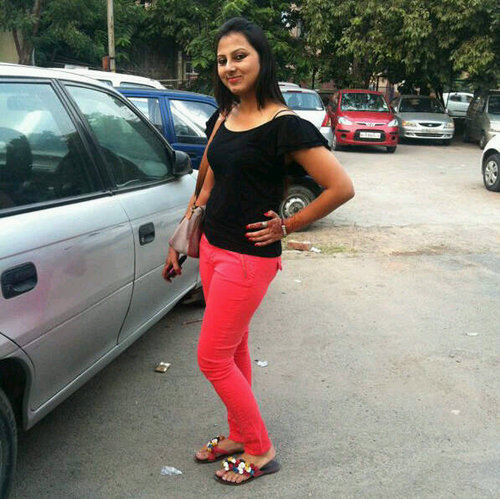 saumya1886 Profile Picture