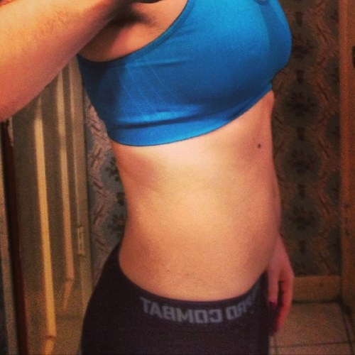 OnTheWayToFit's profile picture. Busting my ass to get back to fit. Addicted to cardio. Obsessed with Nike. I live to sweat. HGT:5'1 HW:156 LW:122(5/2012) CW:139 UGW:115 AVI is me!