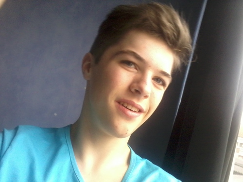 Follow me, And The Best:: @BibianaRischen @kludertz  // 15 jaar // voetballen // V4a //