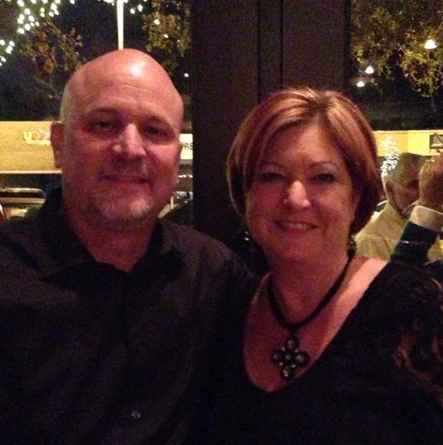 vickiparman's profile picture. Crazy about my family and my friends.... an incurable academic!