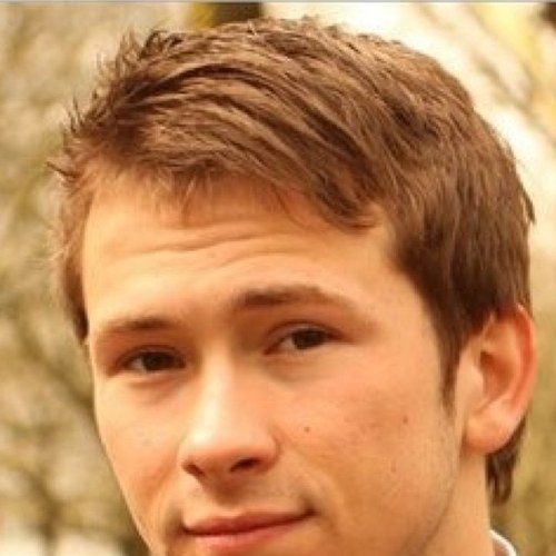 FansRaynor's profile picture. 