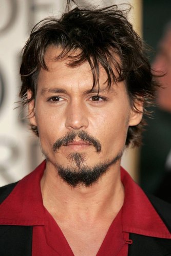 ☆Johnnydepp☆、ディズニー、洋楽、外国人が大好きです♪特にジョニーのボスです！世界一尊敬&大好き＼(^^)／フォローお願いします♪ジョニー好きな人フォロバ１００％
