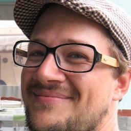 Product Manager, Software Engineer. Hier privat.