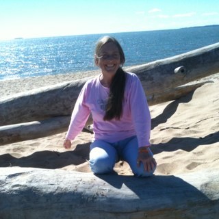 justme2you's profile picture. 