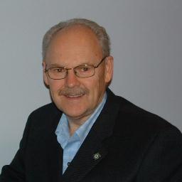 Lover of Canada and the seasons. A safety professional with a practical approach.