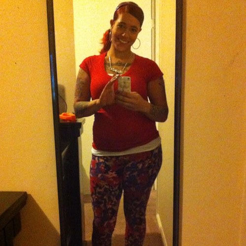 --R.i.p Ali ♥ #Team Light Skin. $$ =♥ #Fck Yu Pay Me $$$!!! PROUD #MOTHER Of Baby Ali && Aliyah ** We Wear The ♔'s . #Follow Me&& You'll Find The Way.!!