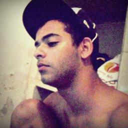 Meu nome é júlio , mas pode me chamar de jubúrbia