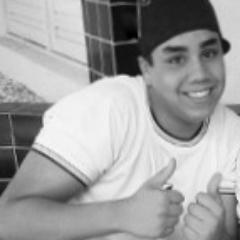 Aquariano, Potyguar, família, apaixonado, carinhoso, bipolar, sequelado, #LoucoPorVocê @SarahSSoares