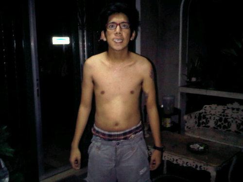 sideproject22's profile picture. Matakaw/Gitarista/Mabait/100percentpurongRakista