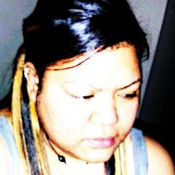 Miiz_Karmelz's profile picture. island girl