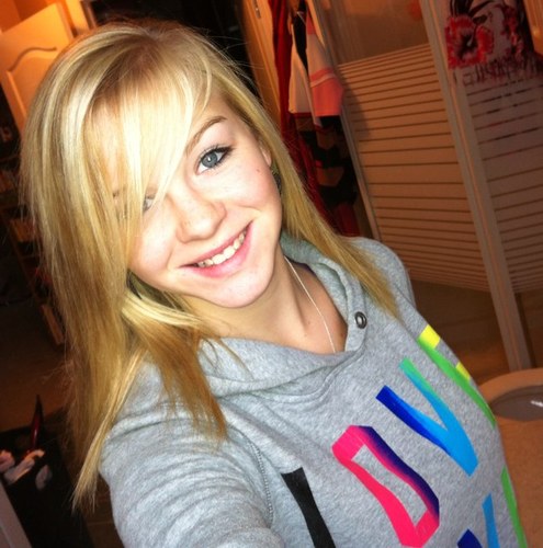 Incredibly dope since 99' Country's where it's at.
~ 2.15.13 ~ 
Follow me & i'll follow back!