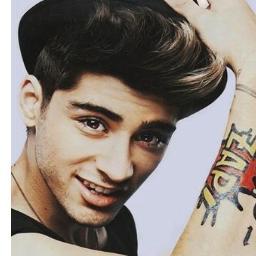 zaynmal58690679's profile picture. 