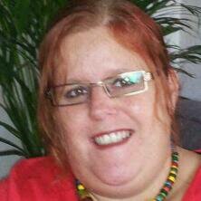 trotse mama van 4 mooie lieve meiden, gek op honden, boeken, muziek, films, theater, koken. Herstellen van ernstig ziek zijn!!!