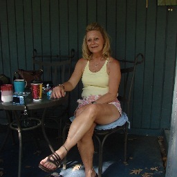 Minister, Student at Liberty Seminary, avid couponer, love and pursuing the Lord.