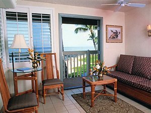 Set on the beautiful crescent of Keawakapu Beach at the gateway to Wailea in South Maui, the Maui Oceanfront Inn is conveniently set to all Maui has to offer