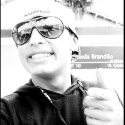 Ow desculpa ai nem to em, :/ fui ser feliz e não volto mais :)  
  Msn:eliel_dimais@hotmail.com