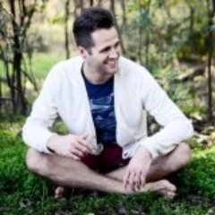 Digital Life Coach and Content Strategist obsessed with water and the outdoors. Animal lover and Whovian by night.