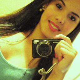 Não ligo se vc gosta de mim ou naum, pois eu faço minha felicidade (: