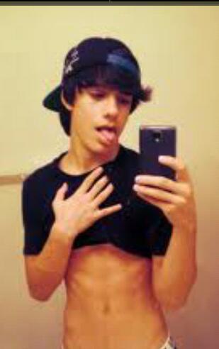 dylanthomas2489's profile picture. 14 years old from Essex