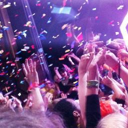 College Party Tips is dedicated to give you party ideas on how to organize a party.Here you can learn how to throw college parties,college theme party etc.