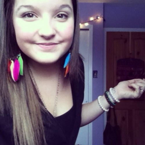 loverox00's profile picture. 