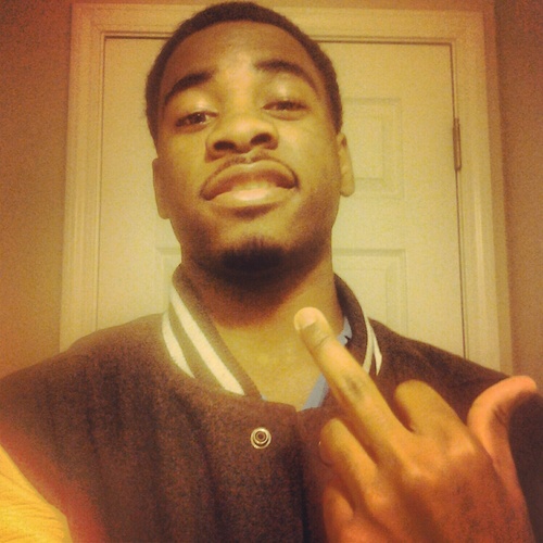 Fuck A Bio Just Follow Me On IG:Loyal_as_dant & Kik Me If Yu Got Any Money Moves