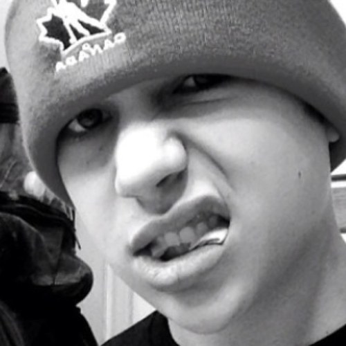 My mother told me to follow my dreams, I made a twitter & now Im following Austin mahone