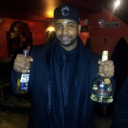 Bouncer in Nyc
Free Lance Writer ........
Making the transition to DJ/Producer